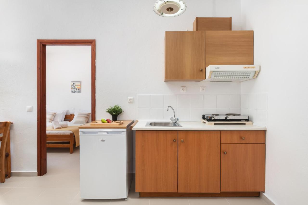Aphrodite Apartments Kalyves Bagian luar foto