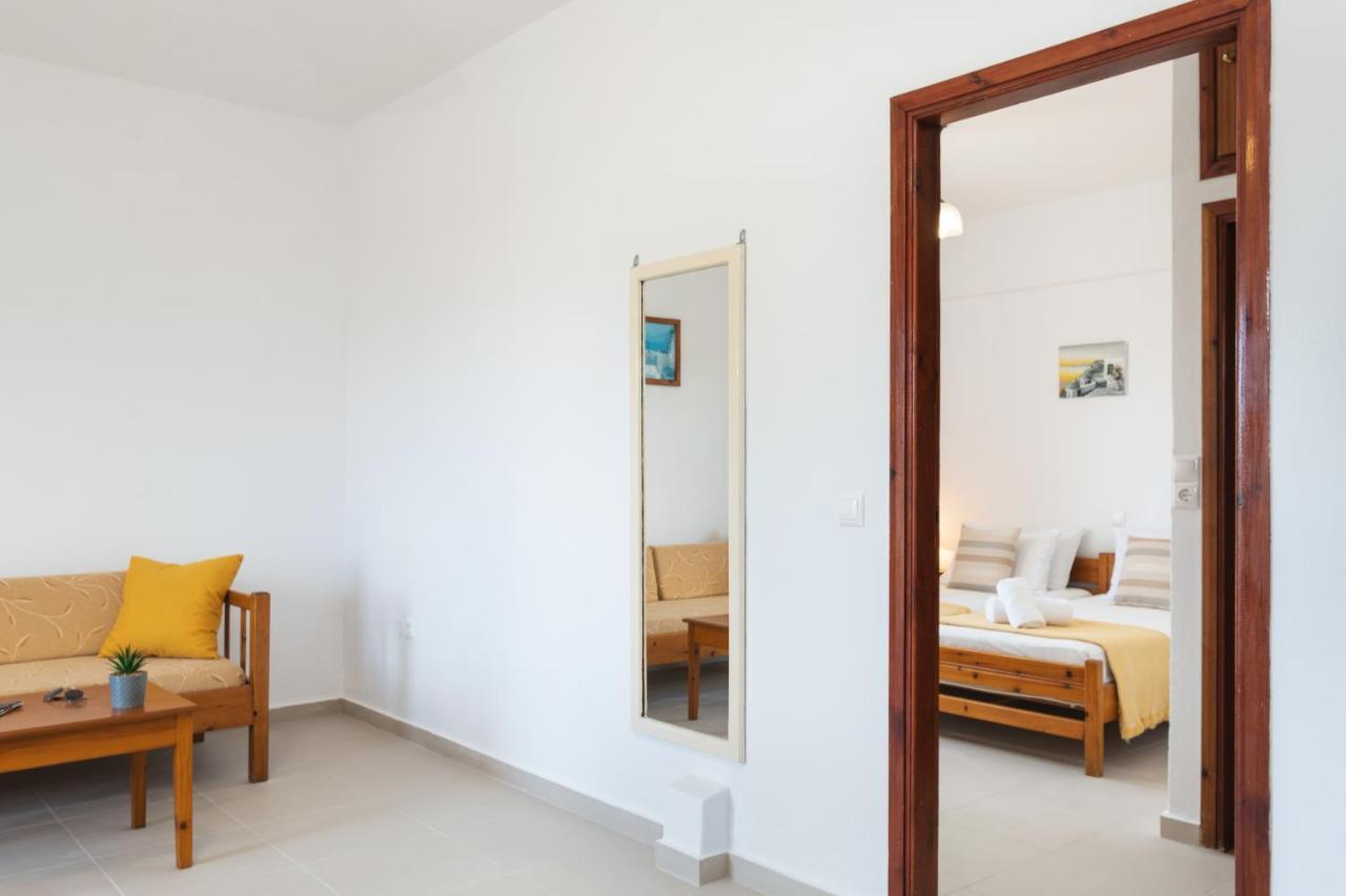Aphrodite Apartments Kalyves Bagian luar foto