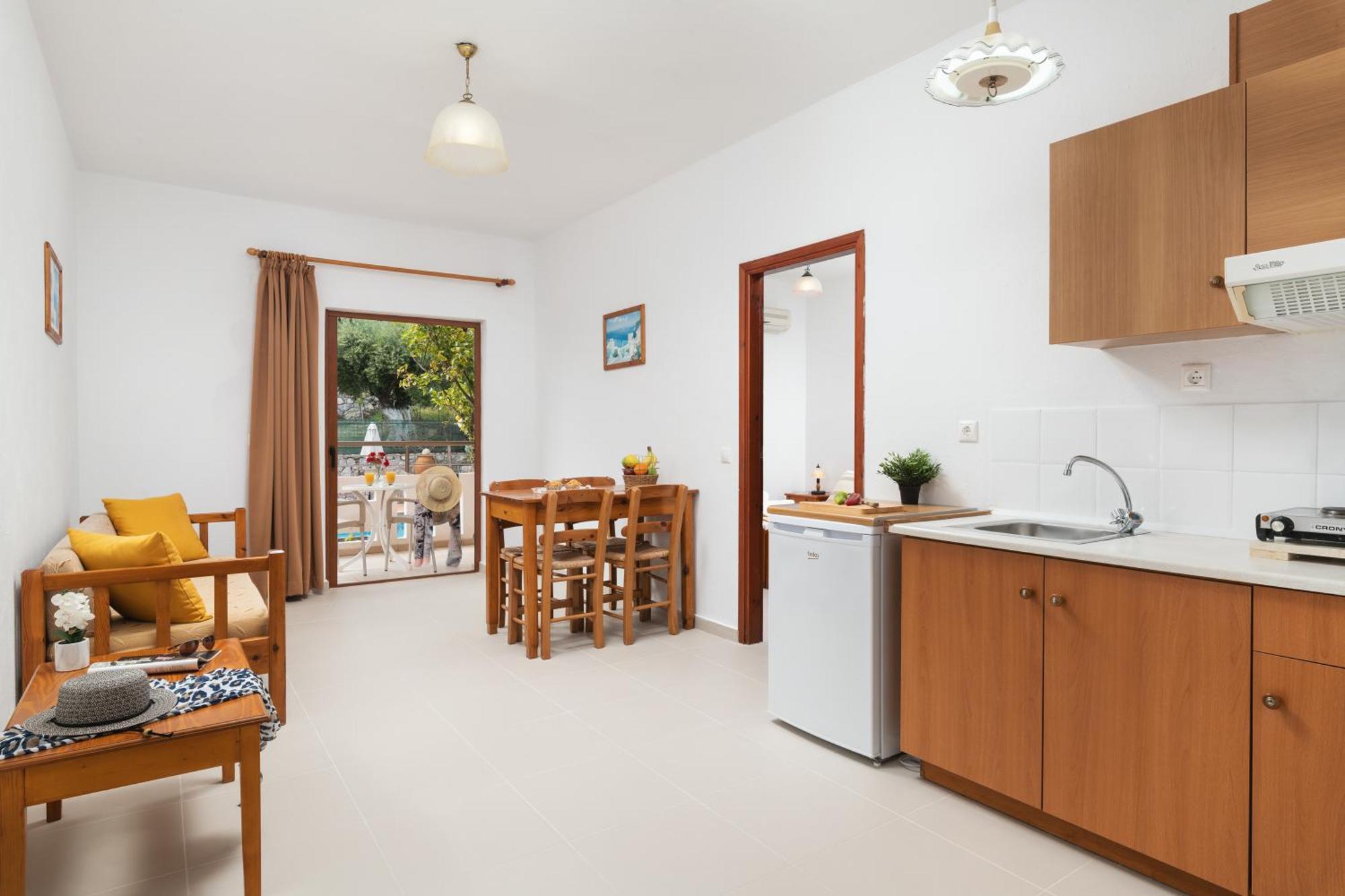 Aphrodite Apartments Kalyves Bagian luar foto