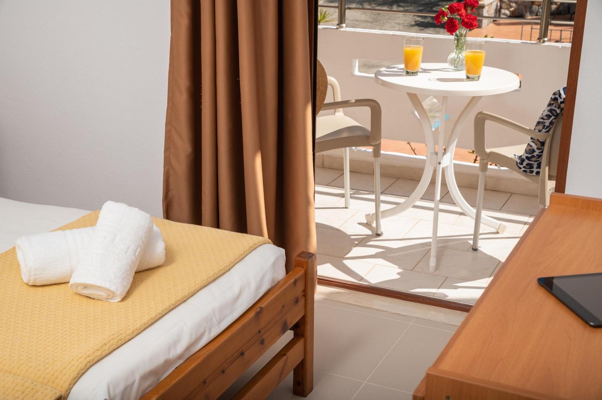 Aphrodite Apartments Kalyves Ruang foto