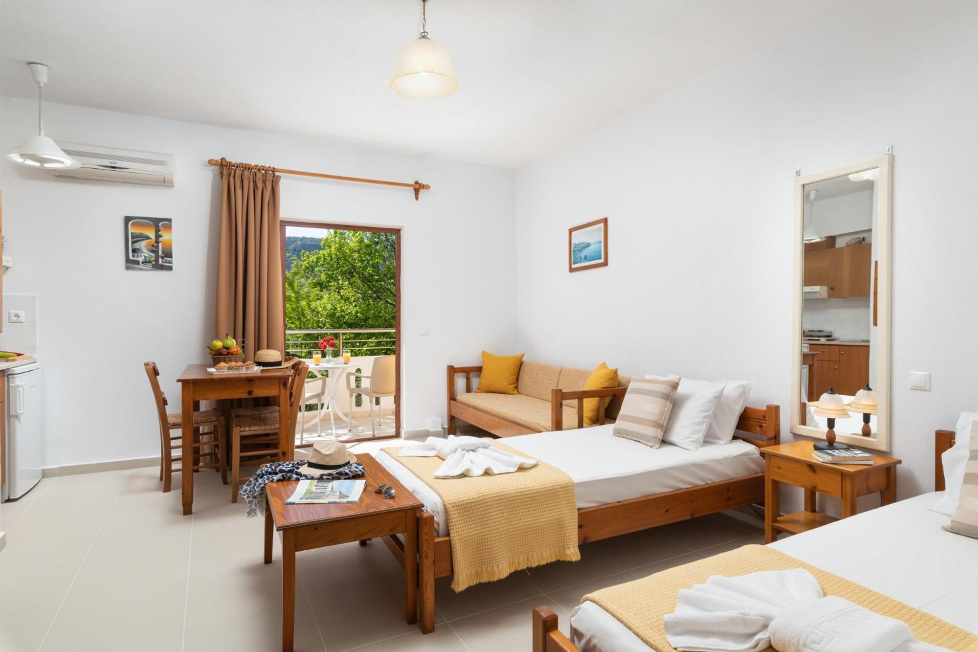 Aphrodite Apartments Kalyves Bagian luar foto